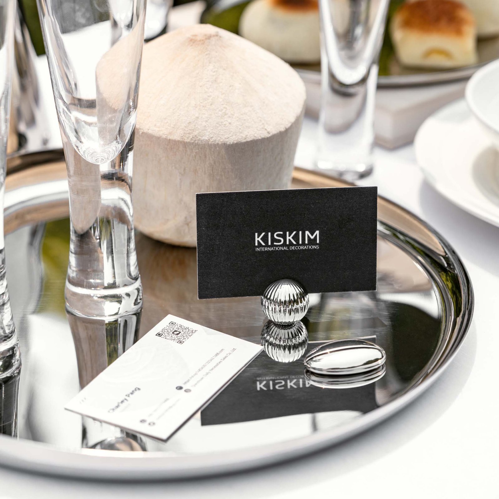 Nordic-style stainless steel creative business card base, simple storage and decoration for hotels, restaurants, commercial use, and home furnishings - Image 8