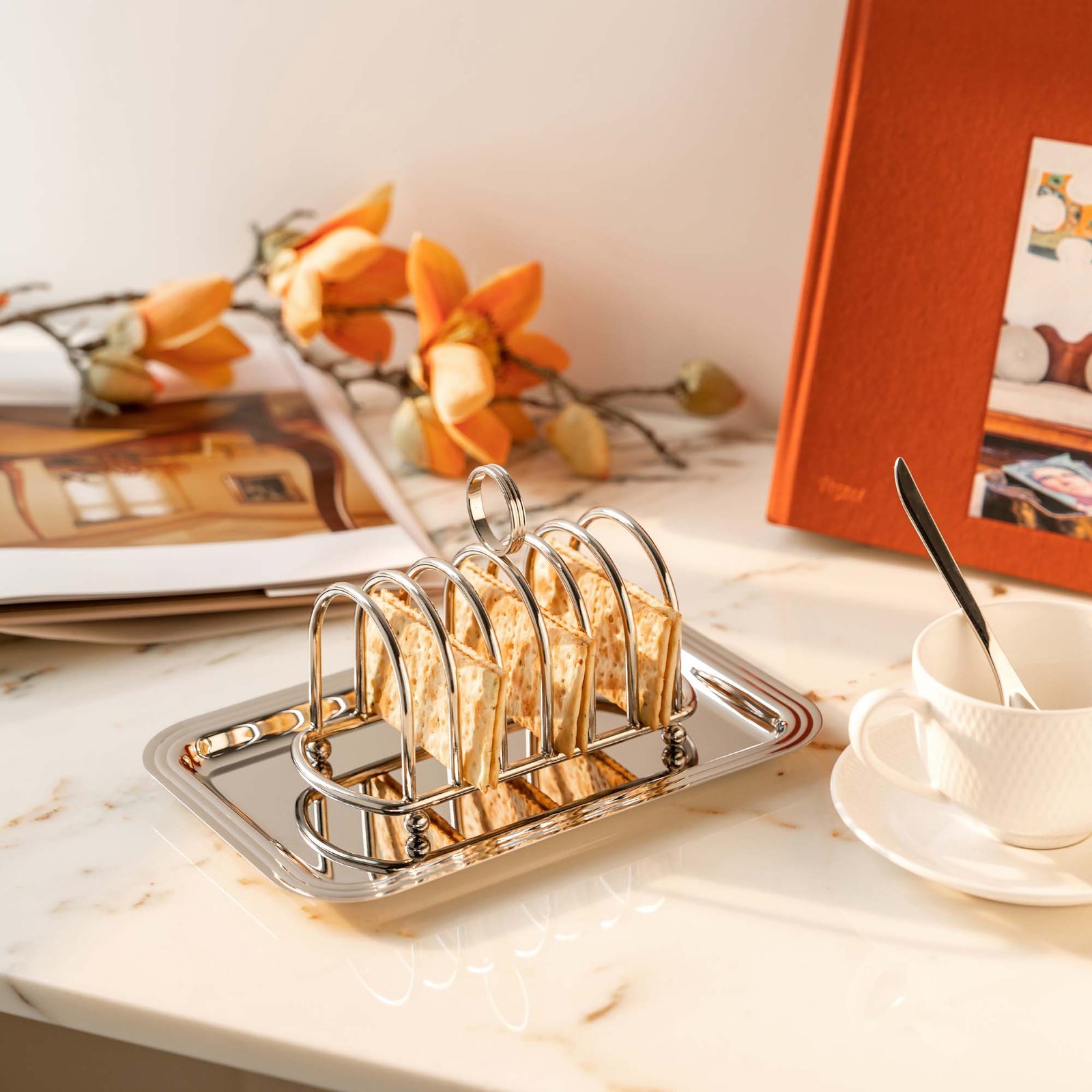 Nordic creative stainless steel dessert toast rack, light luxury afternoon tea creative home decoration item - Image 5