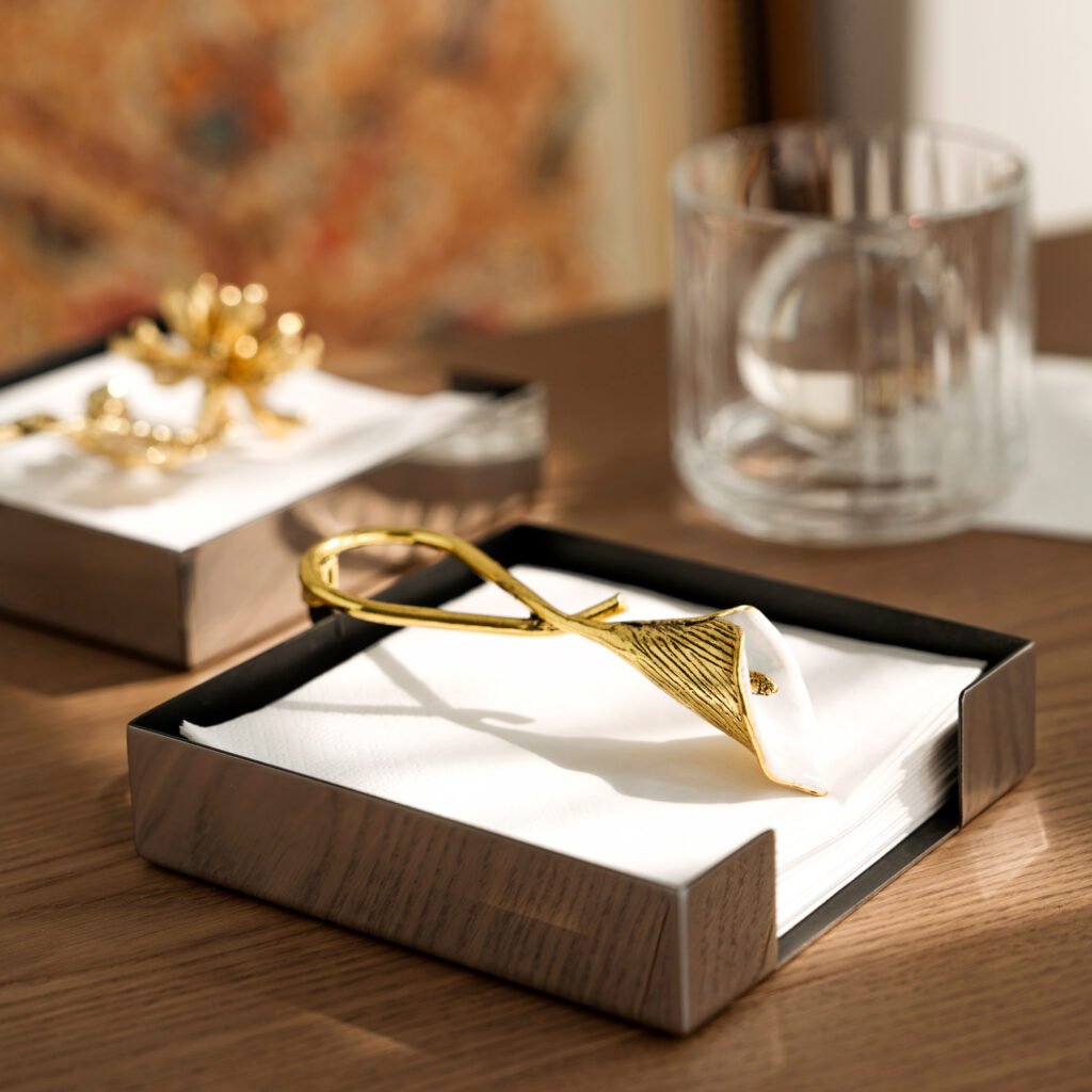 16 11 Steel Dahlia Napkin Holder - Luxury Mirror Polished Stainless Steel Floral Sculpture by Apexerahomelife.