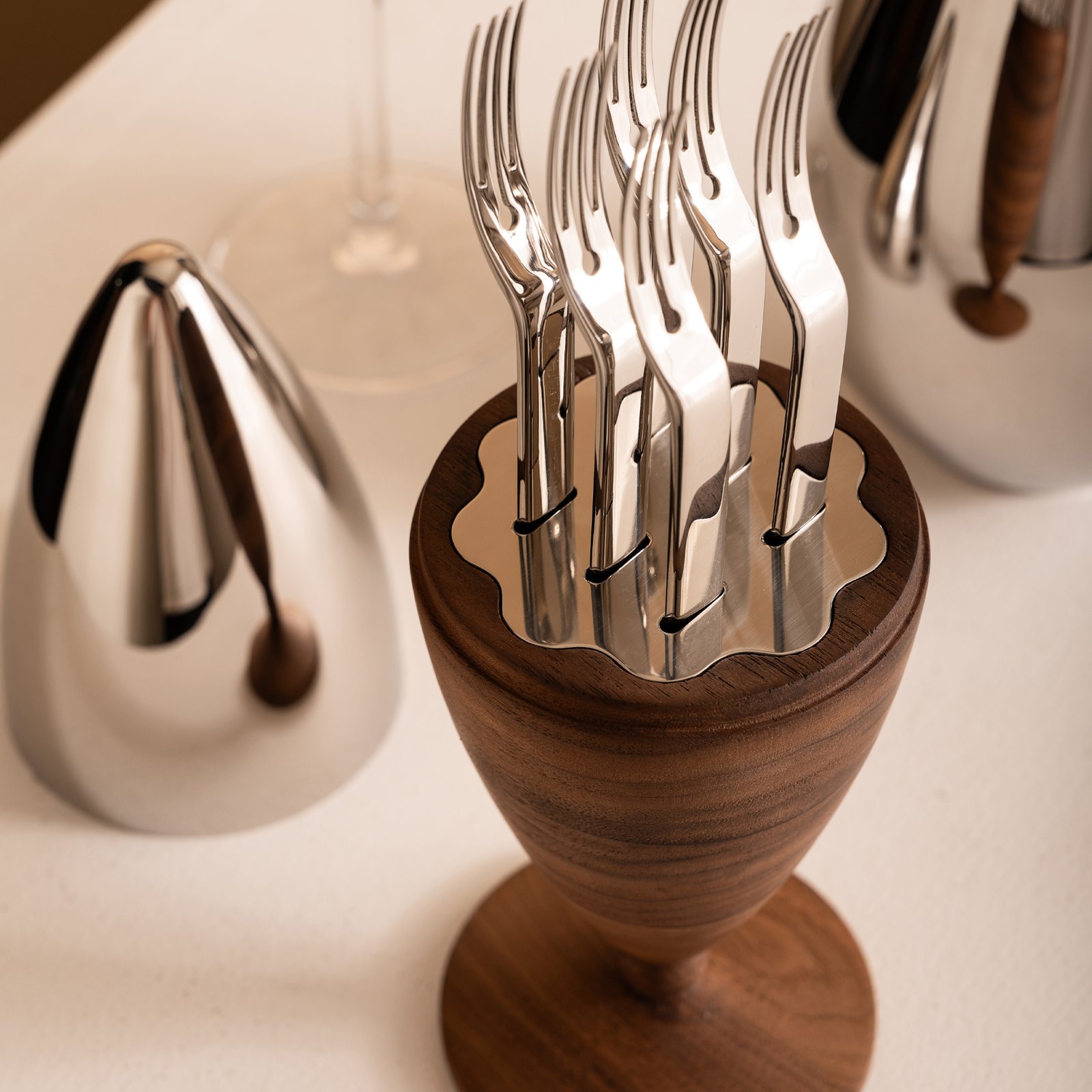 Creative luxury stainless steel cover wooden products fruit signs Feng Shui fruit forks model room decoration ornaments coffee spoons housewarming gifts - Image 3