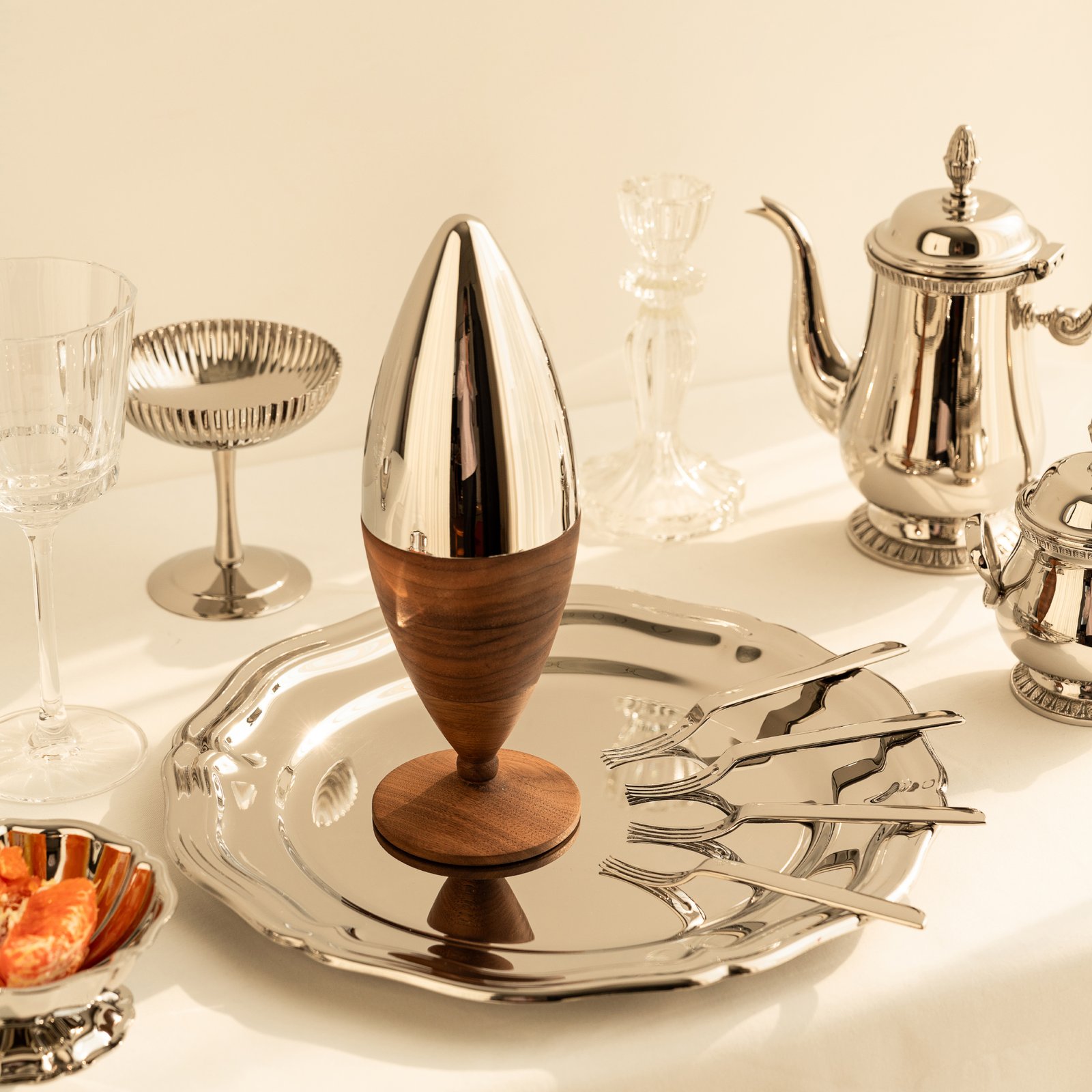 Creative luxury stainless steel cover wooden products fruit signs Feng Shui fruit forks model room decoration ornaments coffee spoons housewarming gifts