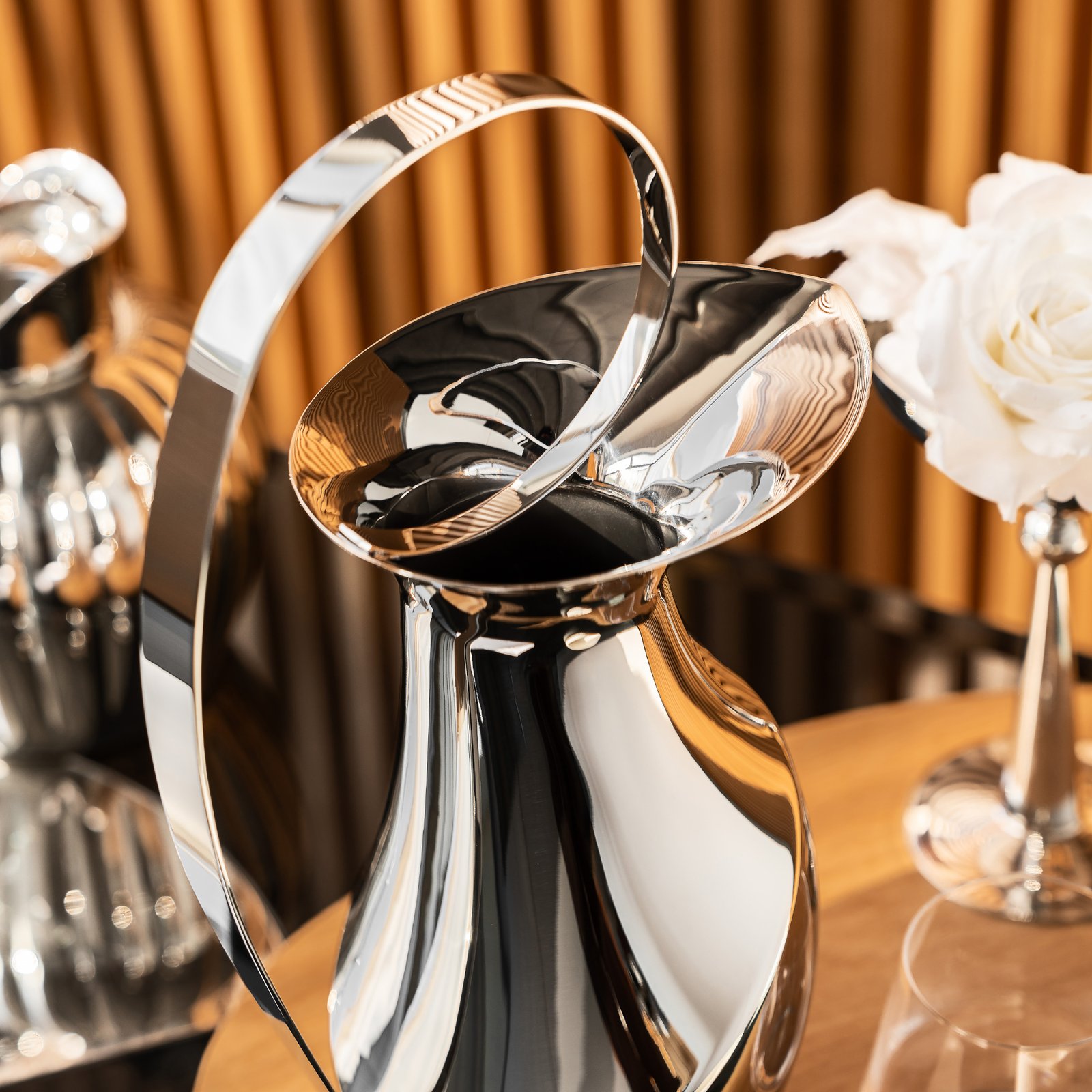 European-style stainless steel creative large-billed bird-shaped water bottle, cold drink pot, coffee table, coffee pot model room decoration, wabi-sabi style vase, housewarming gift - Image 5