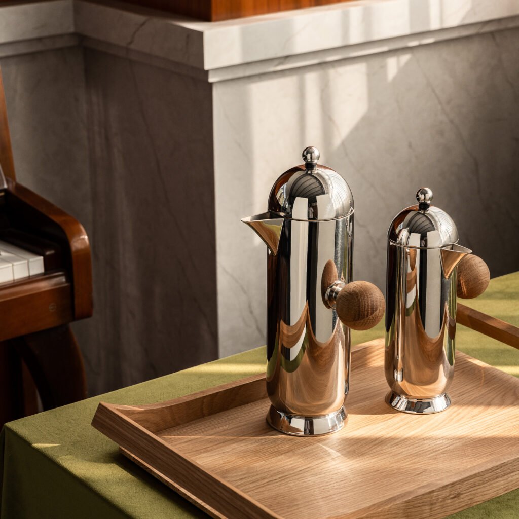 32 1 1 Steel Orb Pitcher for Avant-Garde Interiors - Premium Mirror Polished Stainless Steel Spherical Handle Server by Apexerahomelife.