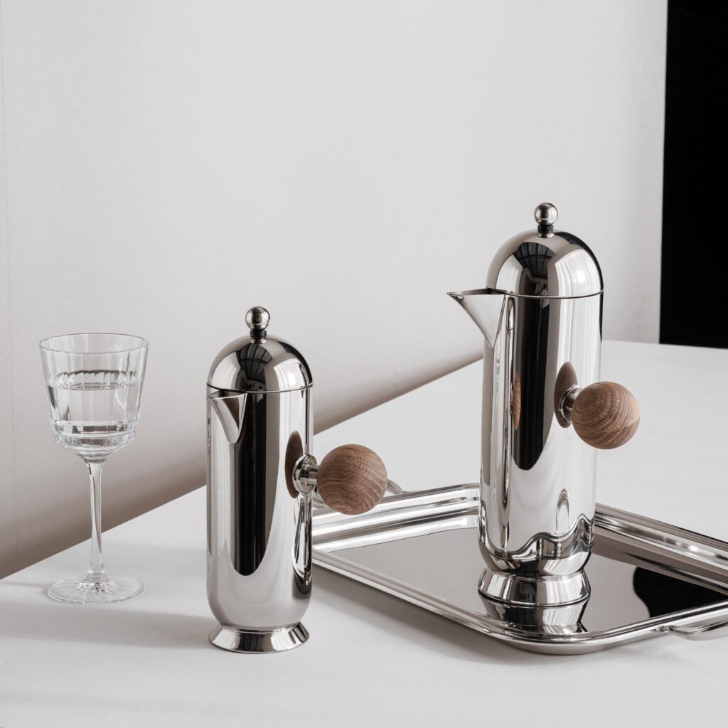 32 5 1 Steel Orb Pitcher for Avant-Garde Interiors - Premium Mirror Polished Stainless Steel Spherical Handle Server by Apexerahomelife.