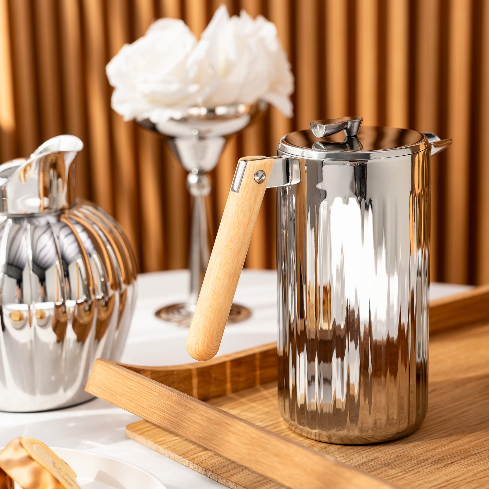 Nordic stainless steel and wood creative French press kettles, French press kettles, cold water kettles, light luxury creative hand-brewed coffee home model room decorative items - Image 3