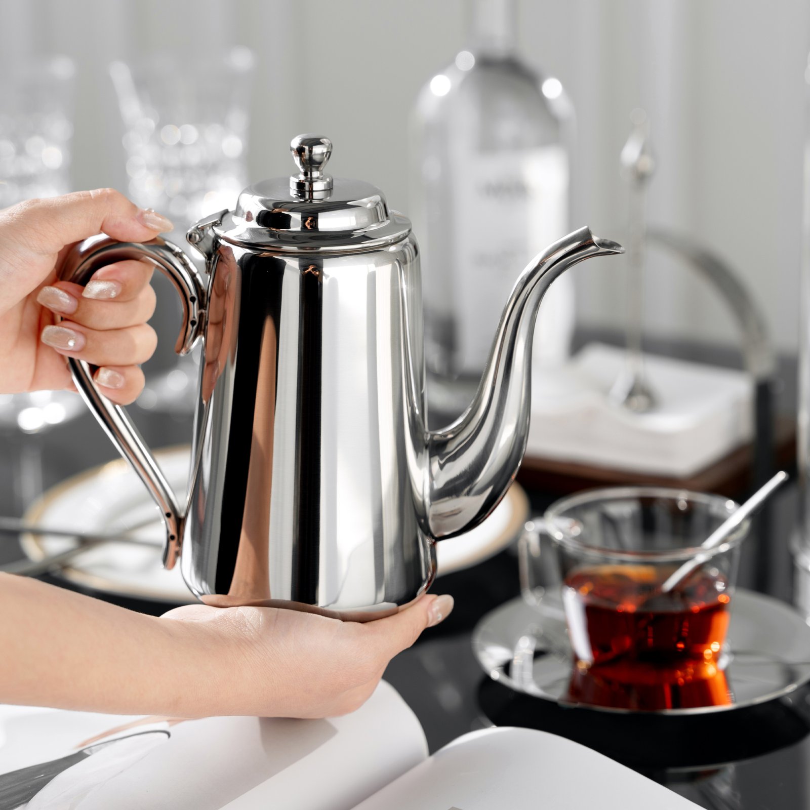 Creative stainless steel hand-brewed coffee pot, cold water bottle, teapot, long spout, light luxury, anti-scalding, hanging ear pot, coffee and tea brewing utensils - Image 7