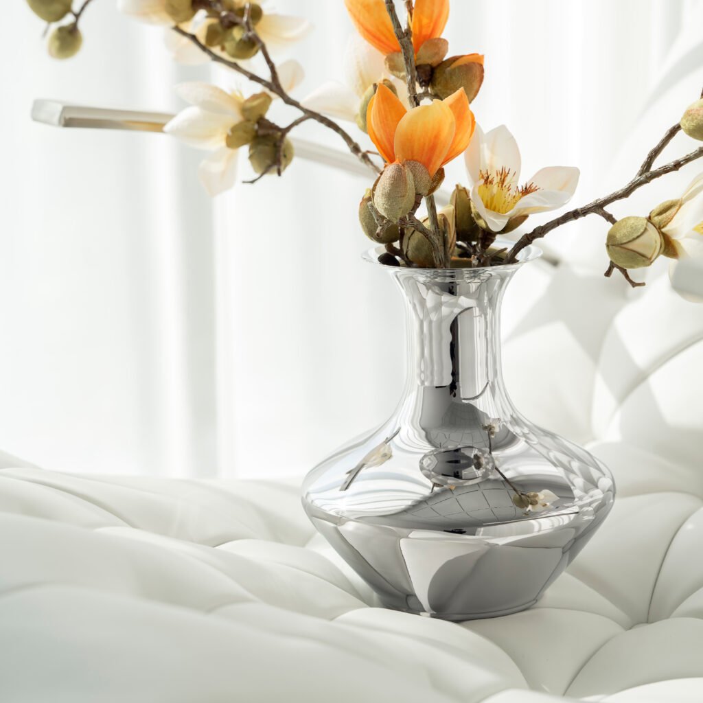 43 6 1 Steel Horseshoe Vase for Avant-Garde Spaces - Premium Mirror Polished Stainless Steel U-Shaped Vessel by Apexerahomelife.