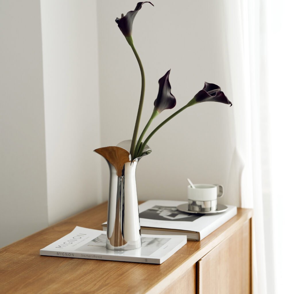 44 1 1 Steel Petal Vase for Boutique Interiors - Premium Mirror Polished Stainless Steel Bud Vessel by Apexerahomelife.