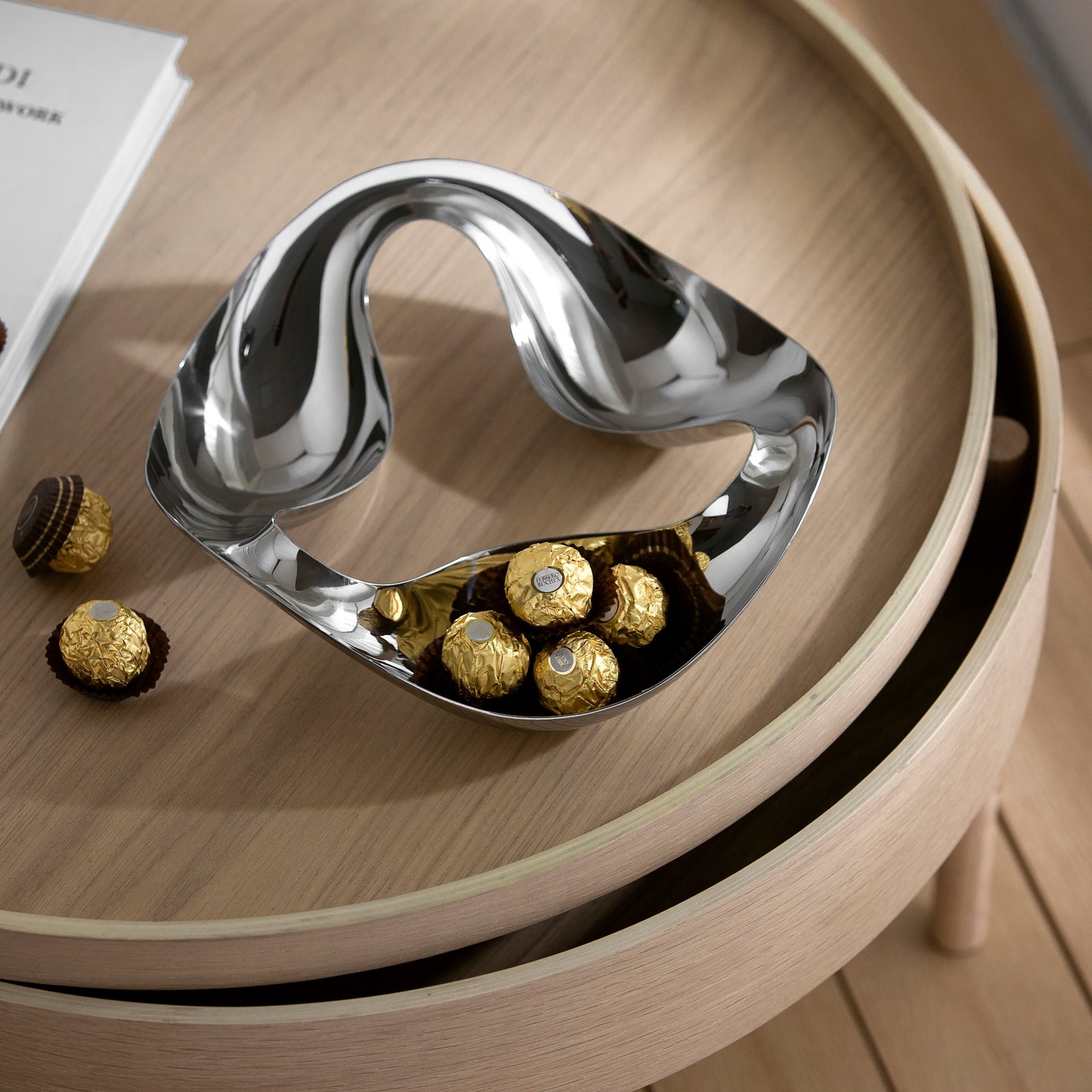 Simple and creative stainless steel irregular-shaped fruit plate, home light luxury European-style dried fruit plate, home living room coffee table, creative fruit basin, candy plate, home decoration ornaments - Image 8