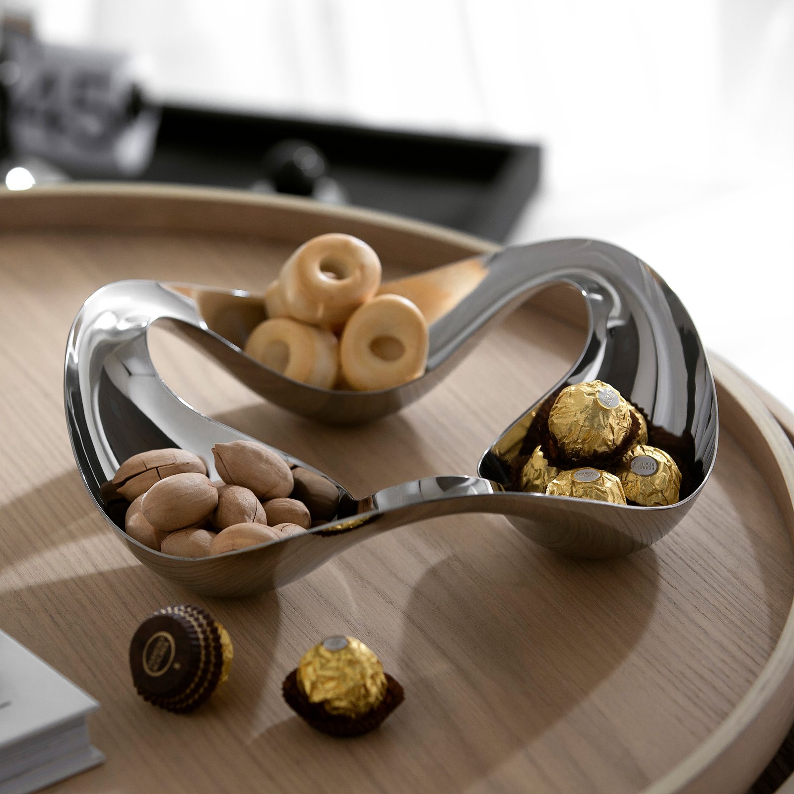 Simple and creative stainless steel irregular-shaped fruit plate, home light luxury European-style dried fruit plate, home living room coffee table, creative fruit basin, candy plate, home decoration ornaments - Image 9