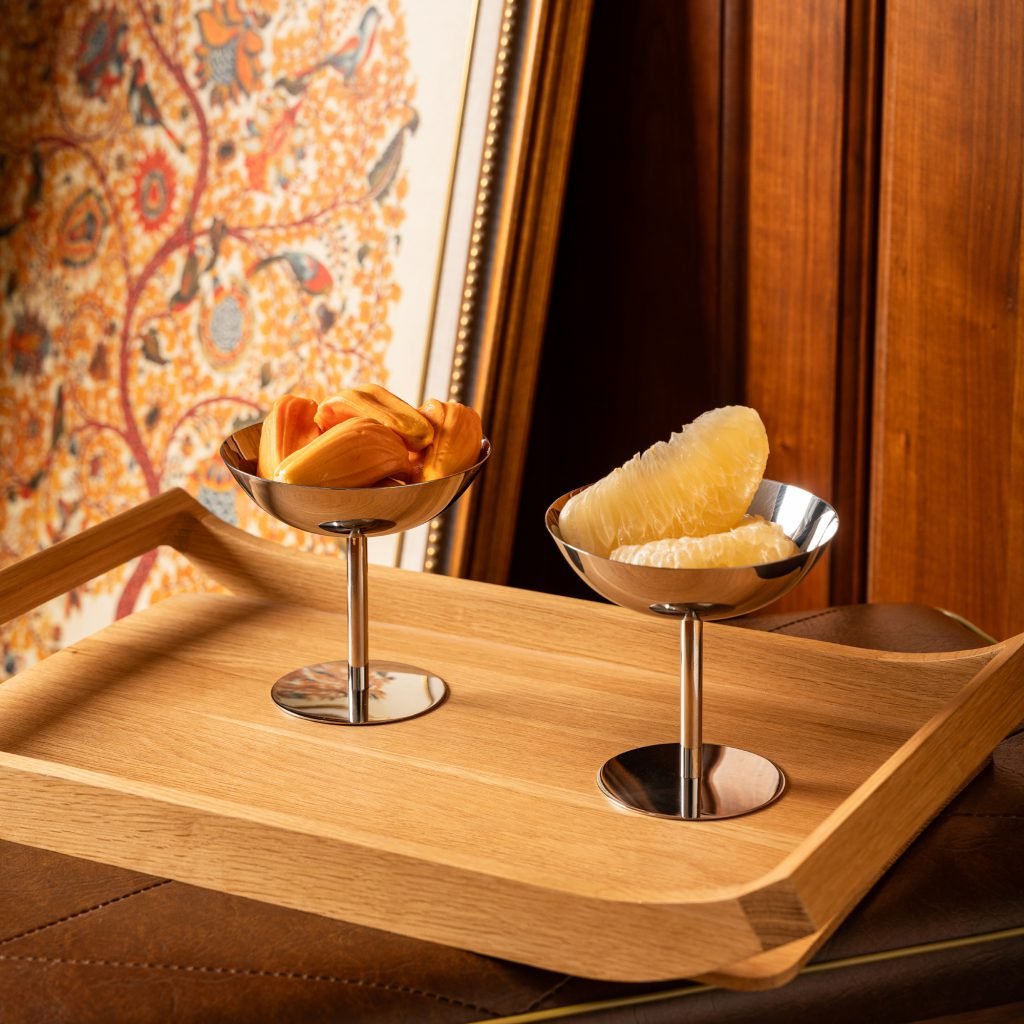 Steel Ice Cream Bowl (SS-83) featuring a mirror-polished hemispherical body on a tiered pedestal, showcased as a Luxury Mirror Polished Sundae Cup.