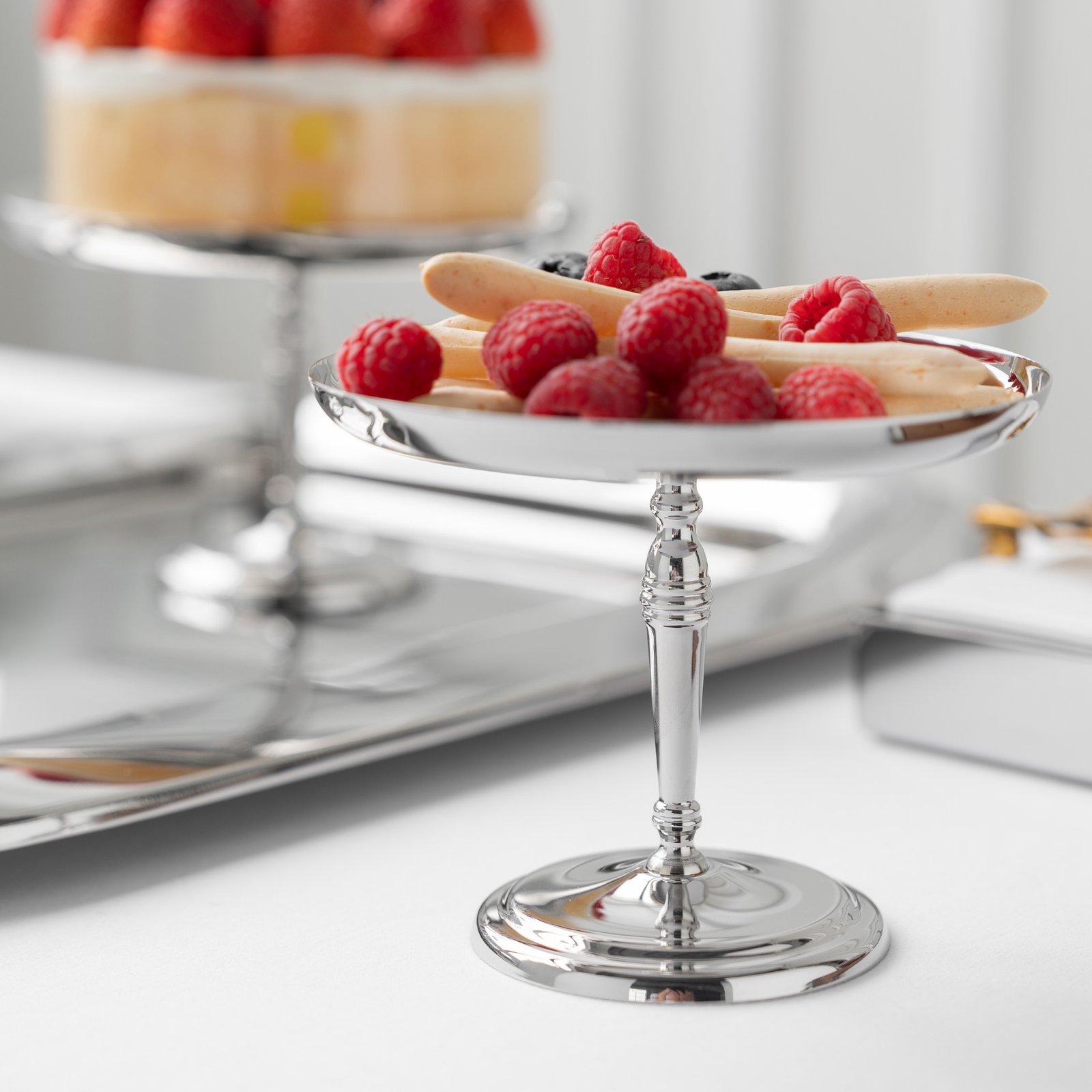 Creative stainless steel fruit plates, cake plates, dinner plates, living room coffee tables, creative dried fruit plates, candy plates, snack plates, storage plates, home and household decoration - Image 3