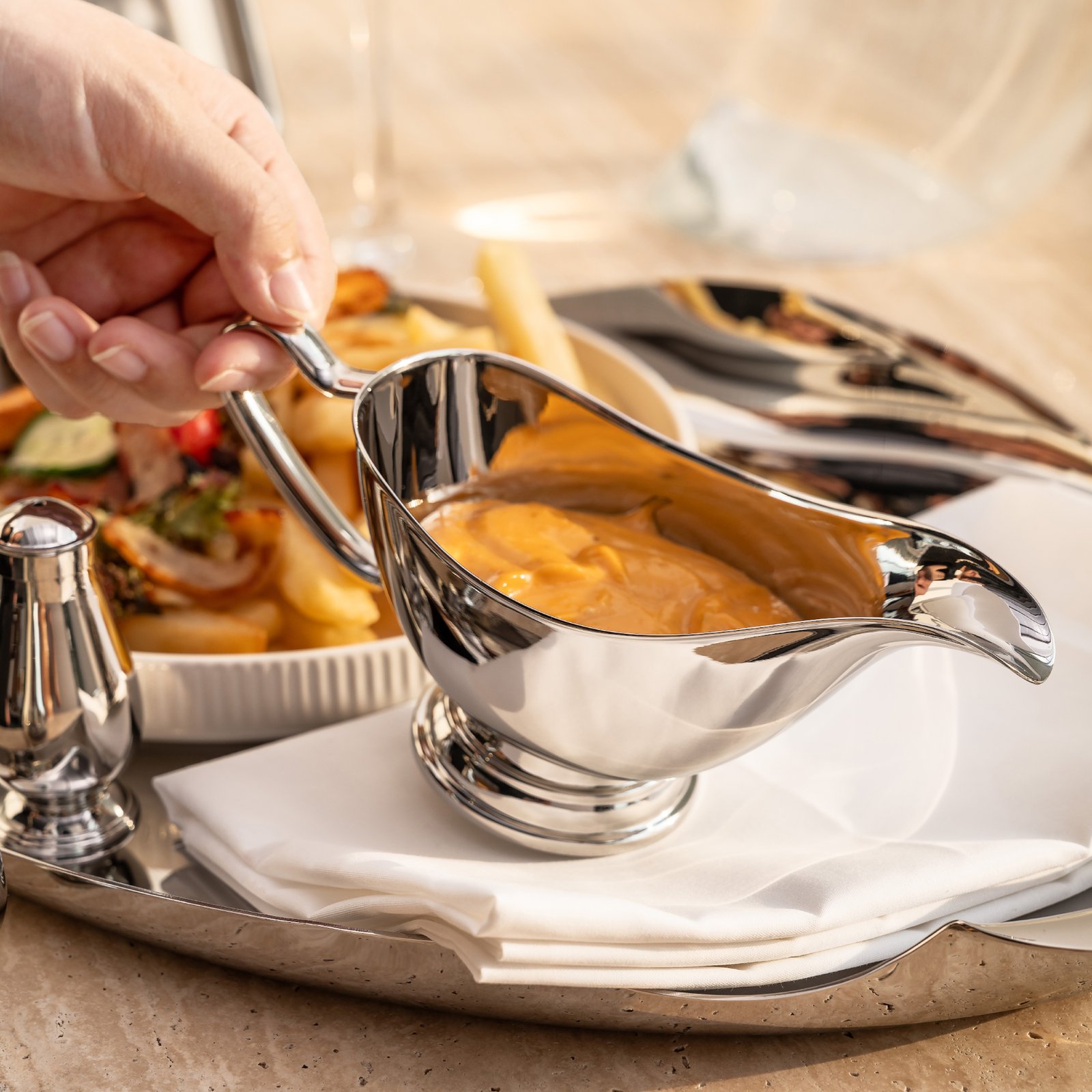 Nordic Creative Stainless Steel Kunming Boat Sauce Boat-Shaped Home And Commercial Steak Sauce Cups, Salad Dressing Hopper, 304 Stainless Steel Sauce Boat, High-End Restaurant Sauce Cups - Image 5