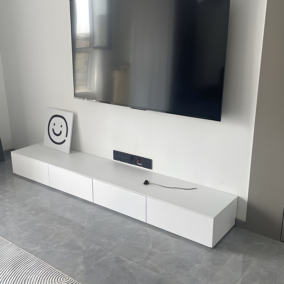 Contemporary Chalk Lumber TV Stand for Drawing Room with 4 Drawers - Image 4