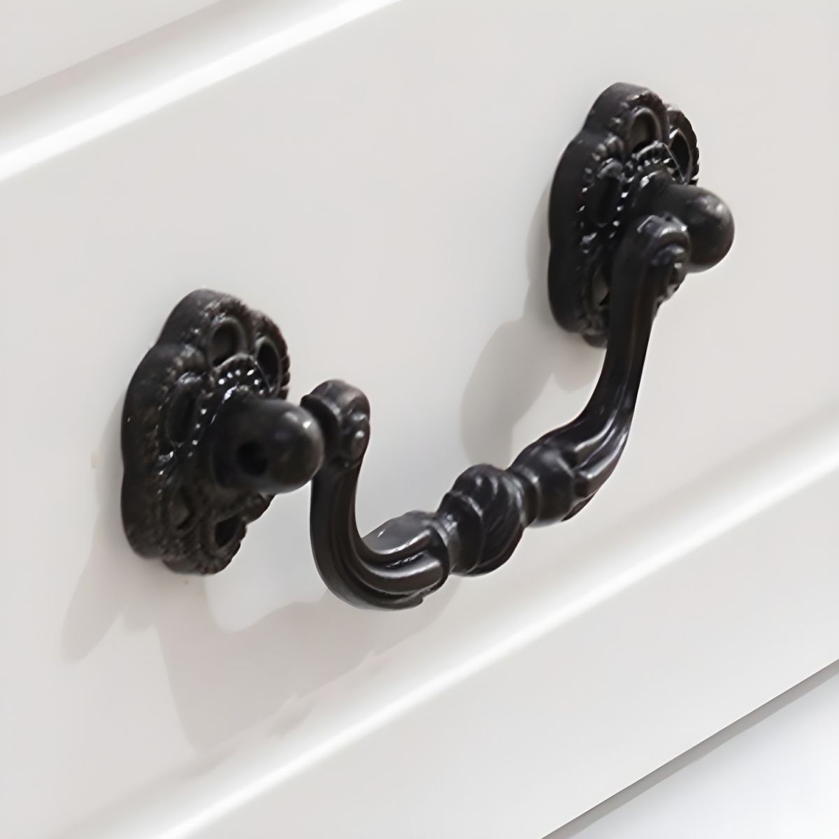 Chalk Art Deco Wooden TV Stand with Shelf, 2 Drawers, and 2 Cabinets - Image 6