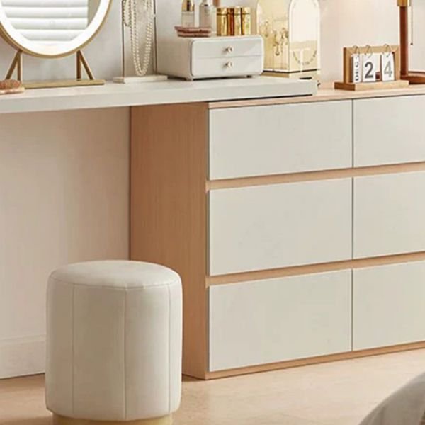 Two Tone Extendable Vanity rail