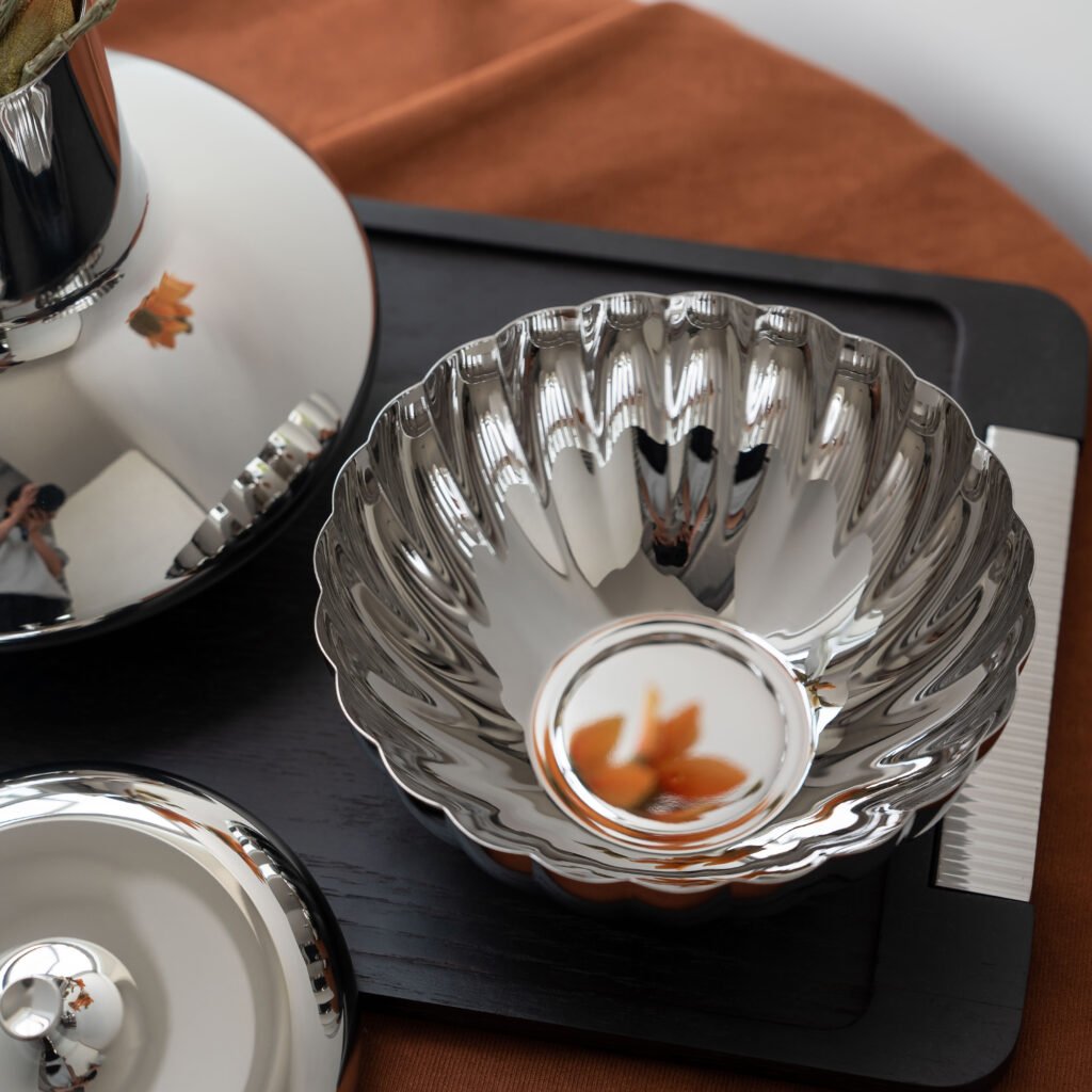 Steel Textured Platter SS-80 architectural curved silhouette for luxury dining - Apexerahomelife